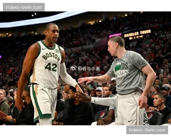 老鹰净效率值高居联盟榜首 近十场攻防两端均位列前二展现统治力