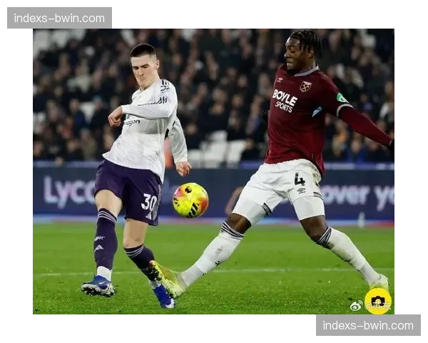 曼联卡里克战术简化成效 4-2-3-1体系让球员特点得到最大化发挥